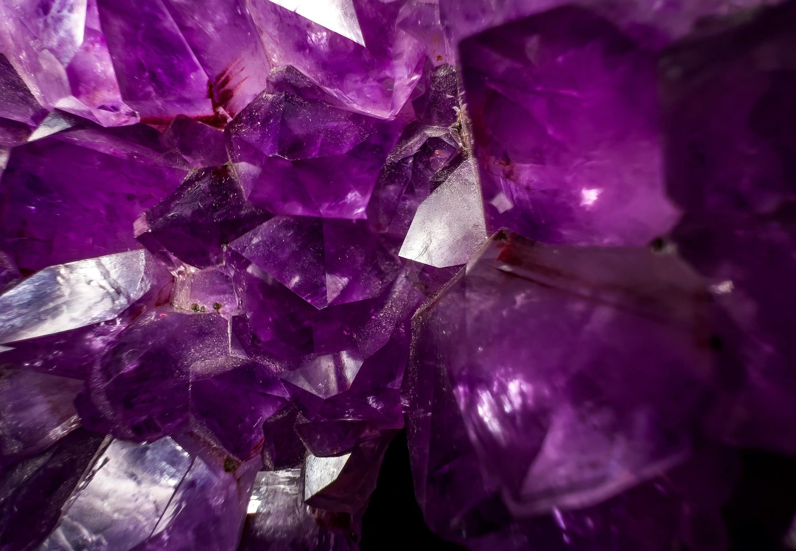 daniel-olah-ON0jlgkd8R0-unsplash